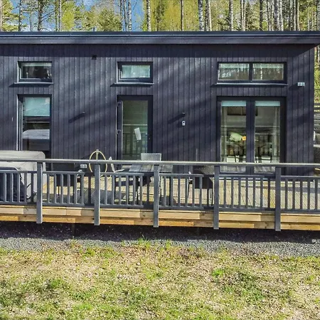 Merikruunun Taehdistoehuvila Sirius 56 Villa